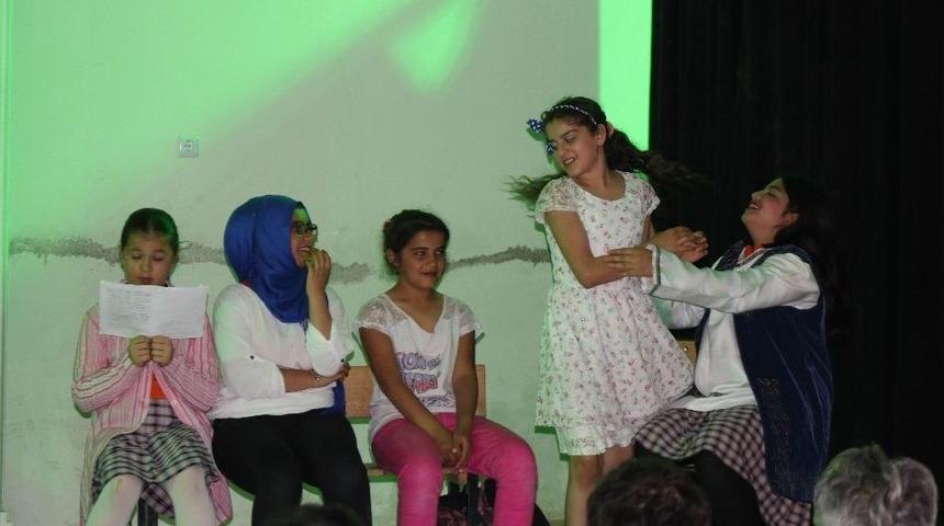 Salihli Sardes Tiyatro G&uuml;nleri Başladı
