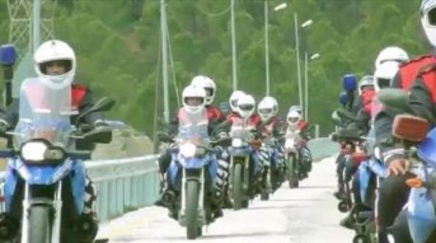 Jandarma&rsquo;Dan &lsquo;Rap&rsquo; Klip