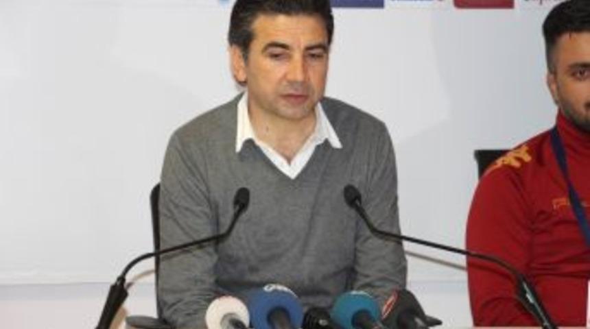 &Ouml;zk&ouml;yl&uuml;: "oyuncularıma &rsquo;keyfini &Ccedil;ıkarın&rsquo; Dedim, Ama Onlar Yanlış Anladılar Herhalde"