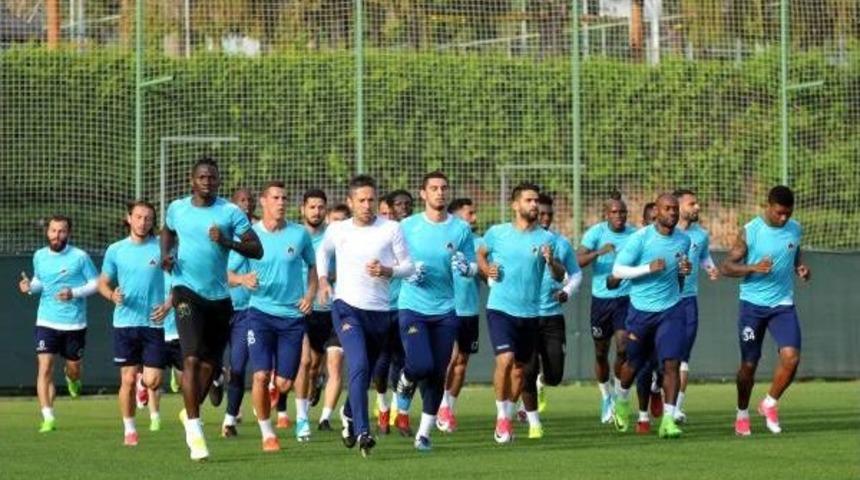 Safet Susic: &lsquo;Ligde Kaldık&rsquo; Diye D&uuml;ş&uuml;n&uuml;yoruz