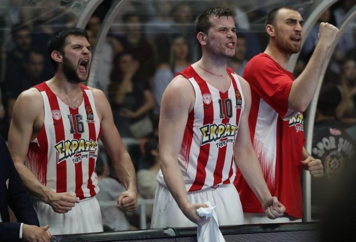 Anadolu Efes&rsquo;ten Euroleague&rsquo;e Veda