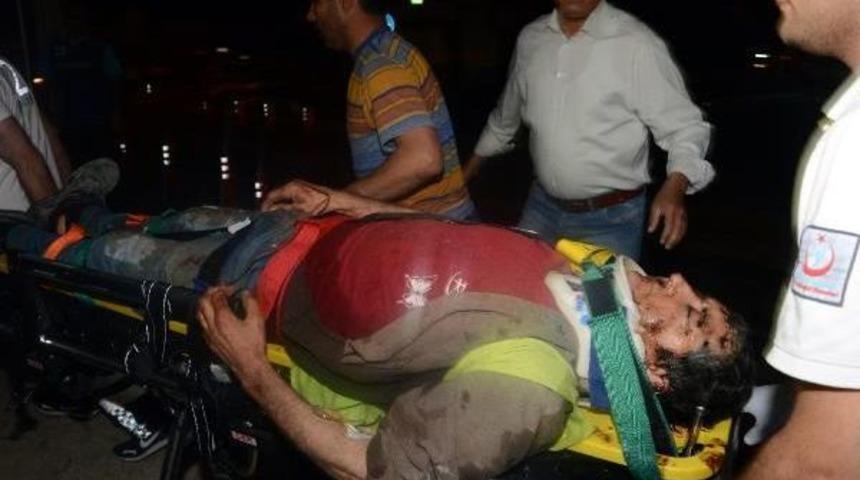 İnşaatın 5'inci Katından D&uuml;şen Iş&ccedil;i 5 Saat Kurtarılmayı Bekledi