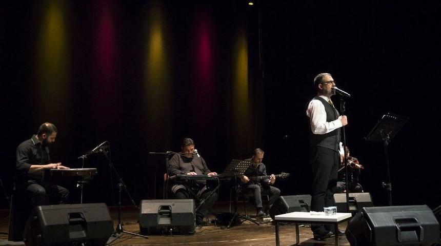 İbrahim Sadri Naat Ve Şiirleriyle Mest Etti