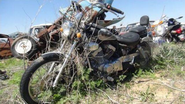 Konya’Da Yediemin Otoparkları, Motosiklet Mezarlığı Oldu