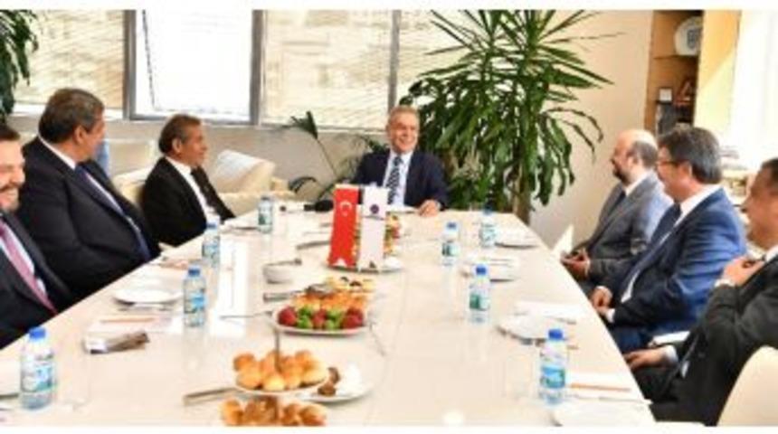 Başkan Kocaoğlu, Esiad&rsquo;ın Yeni Y&ouml;netimiyle Bir Araya Geldi