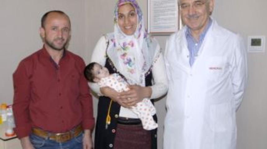 9 Aylık Elifsu Yeni Yemek Borusu İle Hayata D&ouml;nd&uuml;