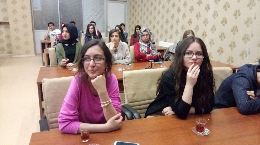 K&uuml;tahya İl Genel Meclisi, Lise &Ouml;ğrencilerini Ağırladı