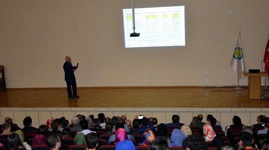 Harran &Uuml;niversitesinde Doktor Adaylarına Konferans Verildi