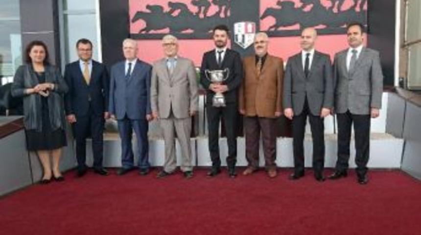 Lukuyanus Anıtı Koşusu Ankara’da Düzenlendi