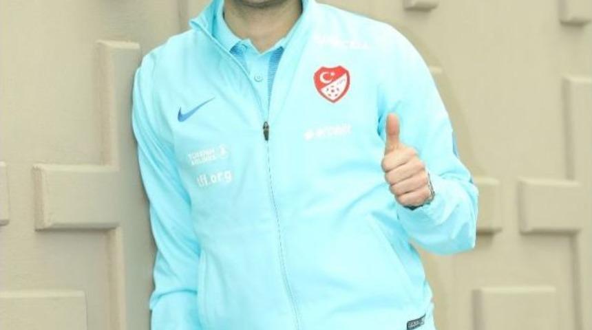 Deniz T&uuml;r&uuml;&ccedil;: &ldquo;beşiktaş&rsquo;a &rsquo;hayır&rsquo; Demek Kolay Değil&rdquo;