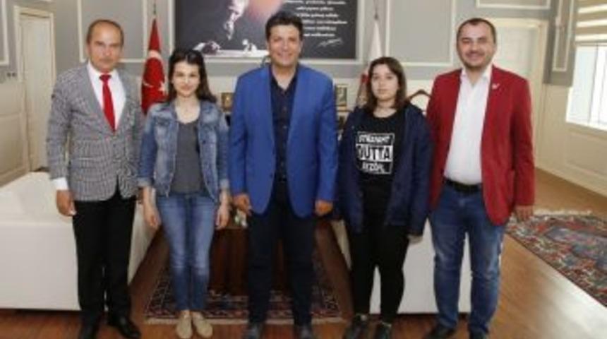 D&ouml;şemealtı&rsquo;nın Gen&ccedil; Vekilleri Avrupa&rsquo;ya Gidiyor