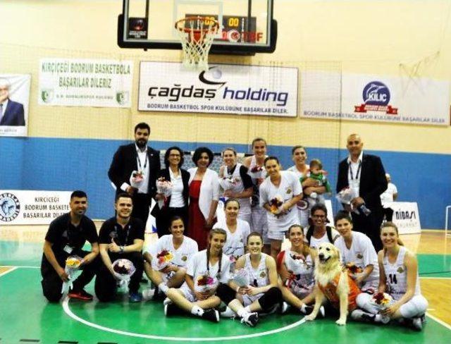 Basketbolda Ege den S&uuml;per Lig e Iki Aday 1