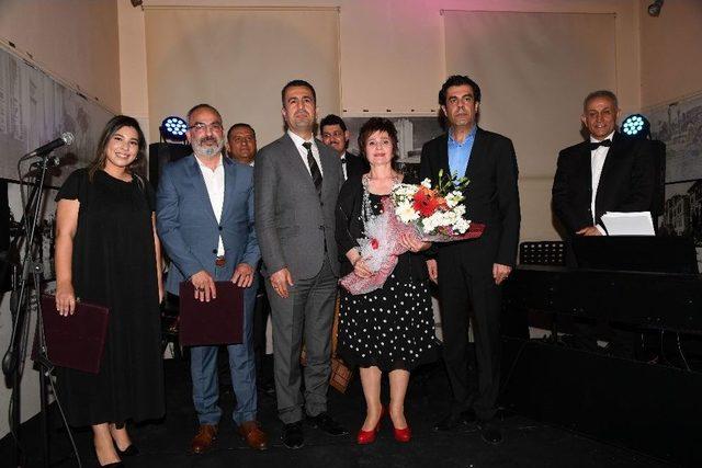 Tarihi Kız Lisesi&rsquo;nde Resital Başladı 1