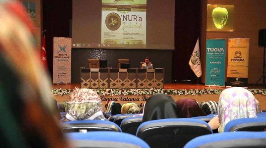 Kb&uuml;&rsquo;de 5. Geleneksel Umre &Ouml;d&uuml;ll&uuml; Bilgi Yarışması Yapıldı