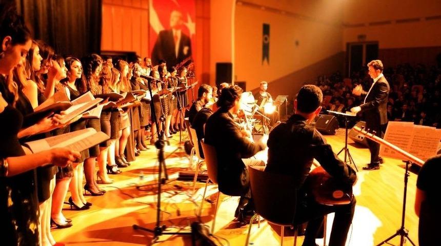 &Ccedil;ok Dilli Koro Mest Etti