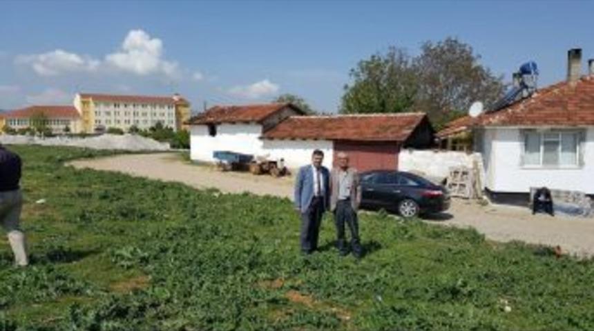 Pazaryeri Beşikli Mahallesine &Ccedil;ocuk Parkı Yapılıyor