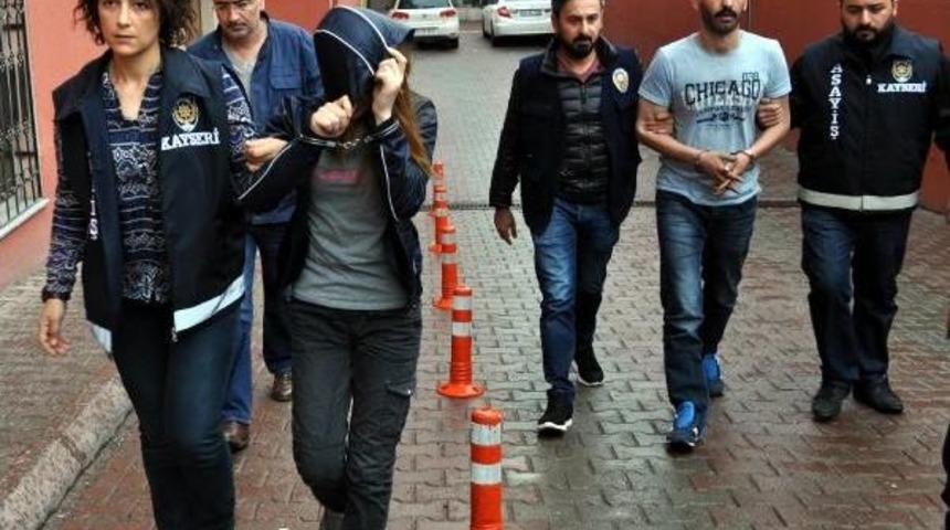 17 Yaşındaki Gen&ccedil;, Yanlışlıkla &Ouml;ld&uuml;r&uuml;lm&uuml;ş