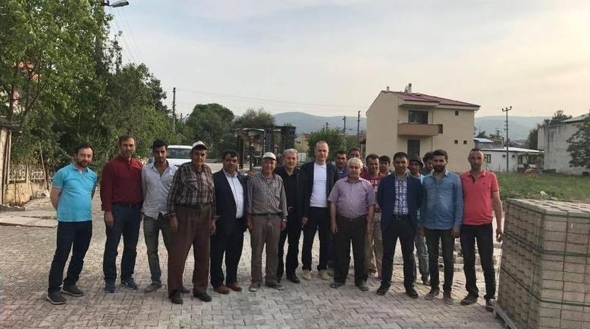 Osmaneli&rsquo;nde Sokaklar Kilitli Parke Taşı İle G&uuml;zelleşiyor