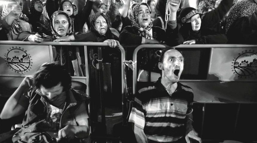 &lsquo;15 Temmuz S&uuml;reci&rsquo; Konulu Fotoğraf Yarışması Sonu&ccedil;landı