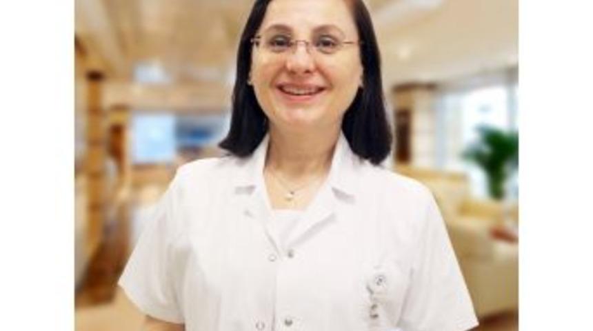 "baharda Işıldayan Bir Cilde Sahip Olmak İ&ccedil;in Y&uuml;z Temizliğini Aksatmayın"