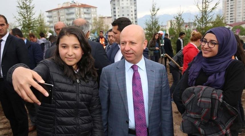 Kocasinan&rsquo;da Ağa&ccedil;landırma Rekora Y&uuml;r&uuml;yor