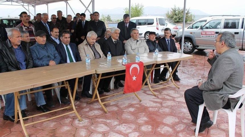 İlk T&uuml;rk Gazeteci Yunus Bekir Mezarı Başında Anıldı