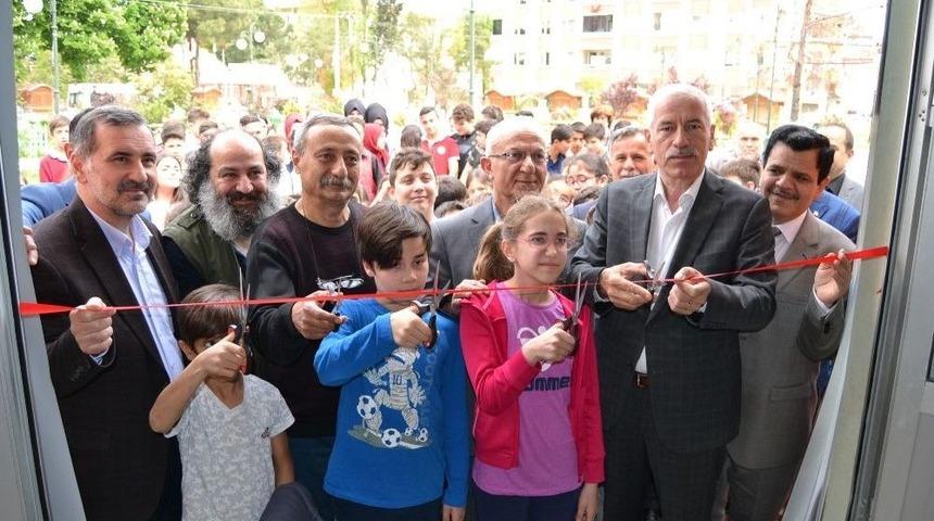 Ala&ccedil;am 1. Kitap Fuarı A&ccedil;ıldı