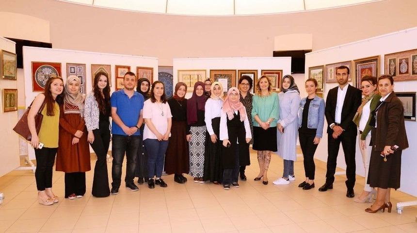 &Ouml;ğrencilerden Kaatı Sergisi