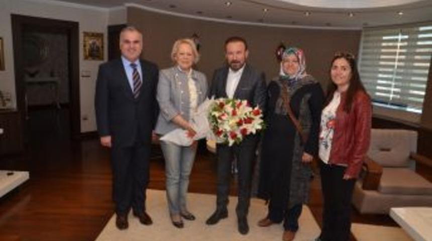 Başkan Doğan, &ldquo;kadınlar Hayatın Her Alanında Olmalı&rdquo;