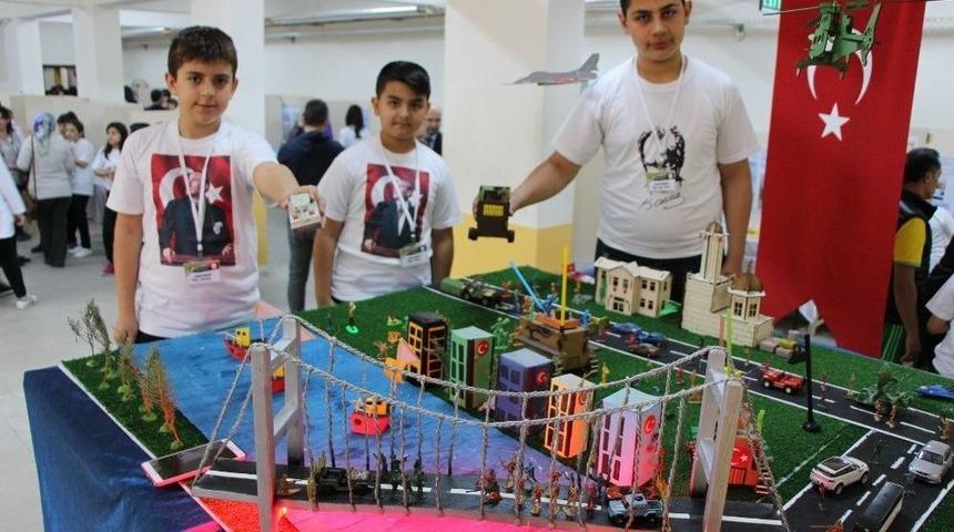 Öğrencilerden 15 Temmuz Maketi