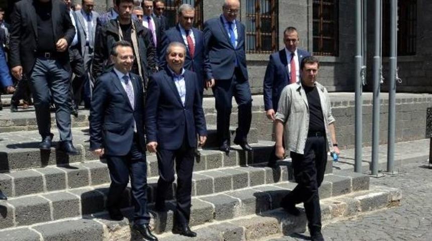Eker: Pkk, Diyarbakır'ı Uluslararası Istihbarat &Ouml;rg&uuml;tlerinin Desteğiyle Tahrip Etti