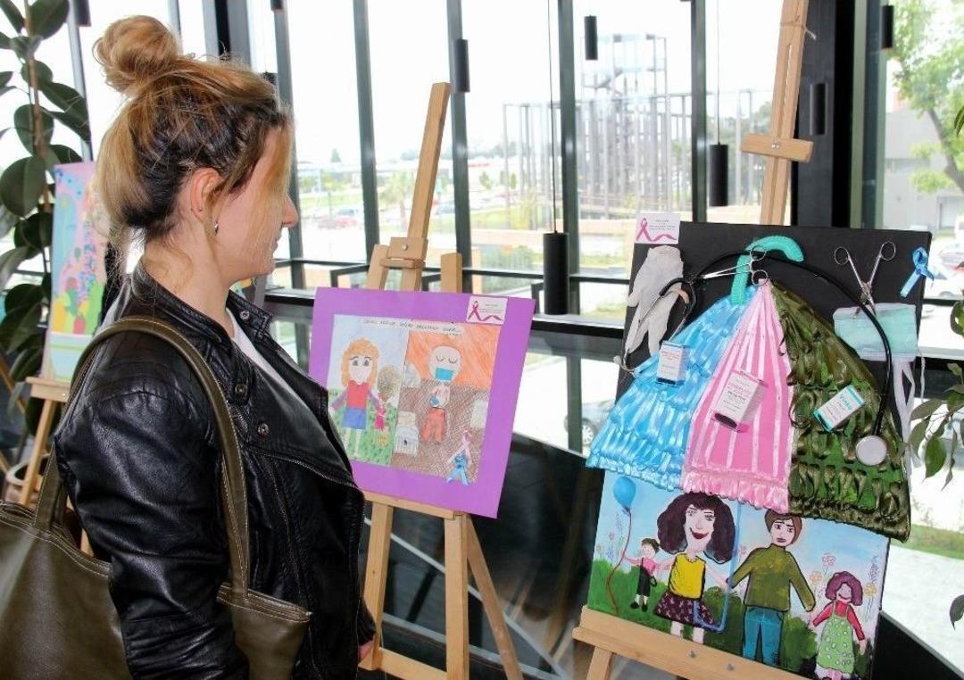 Kanser Savaş&ccedil;ıları &Ouml;d&uuml;llendirildi