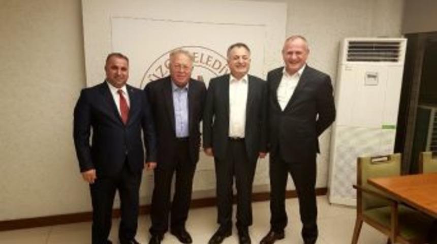 Başkan Keleş Lokman Ayva İle Bir Araya Geldi