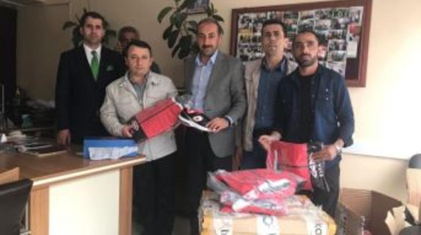 Milletvekili K&uuml;l&uuml;nk&rsquo;ten &Ouml;rnek Davranış