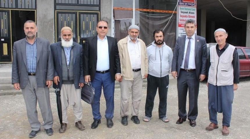 Hastane Caminin İnşaatı Yardım Bekliyor