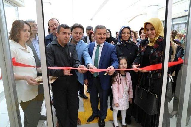 Fatsa&rsquo;da &ldquo;8 Renk&rdquo; Resim Ve Ahşap Boyama Sergisi 1