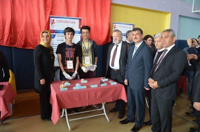 Fatsa’da Tübitak 4006 Bilim Fuarı