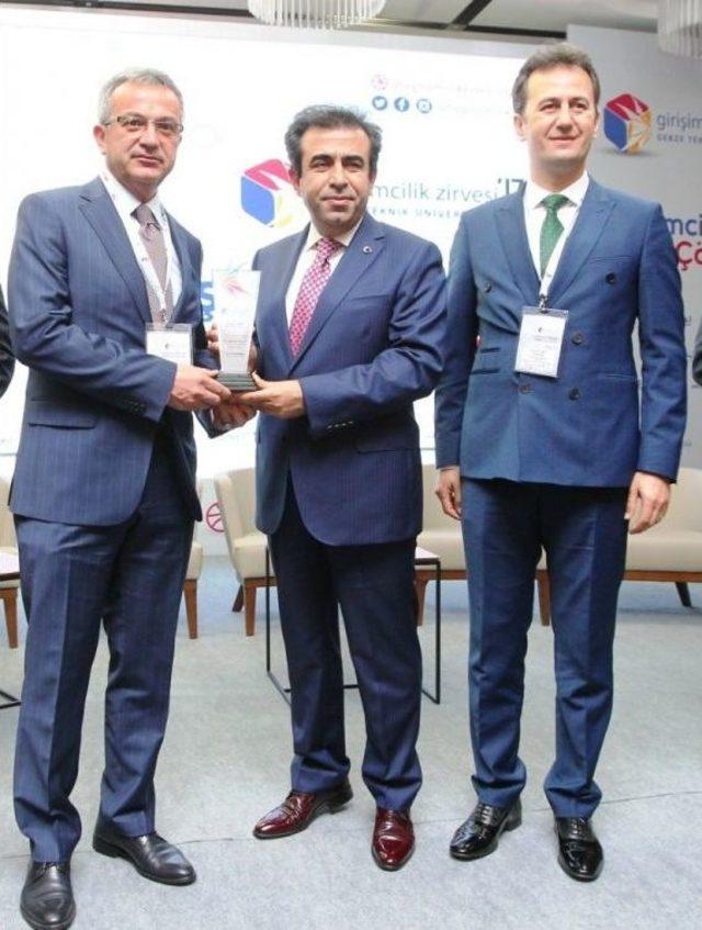 Başkan K&ouml;şker: &ldquo;girişimci Gen&ccedil;lik İ&ccedil;in &Ccedil;alışıyoruz&rdquo; 1