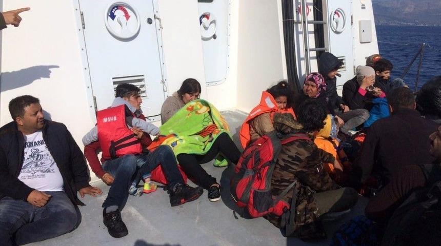 Anadolu Yıldızı-2017 Tatbikatı Sırasında 30 G&ouml;&ccedil;men Kurtarıldı