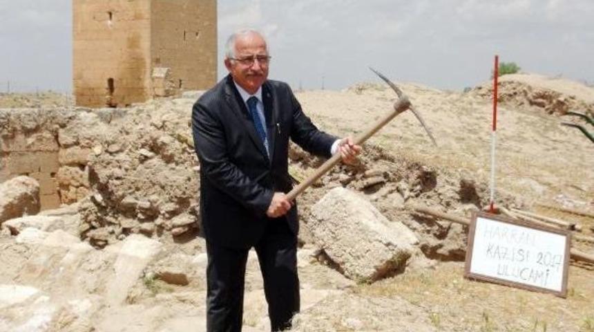 Harran'da 900 Yıllık Kalıntılarda Kazı &Ccedil;alışmaları Başladı