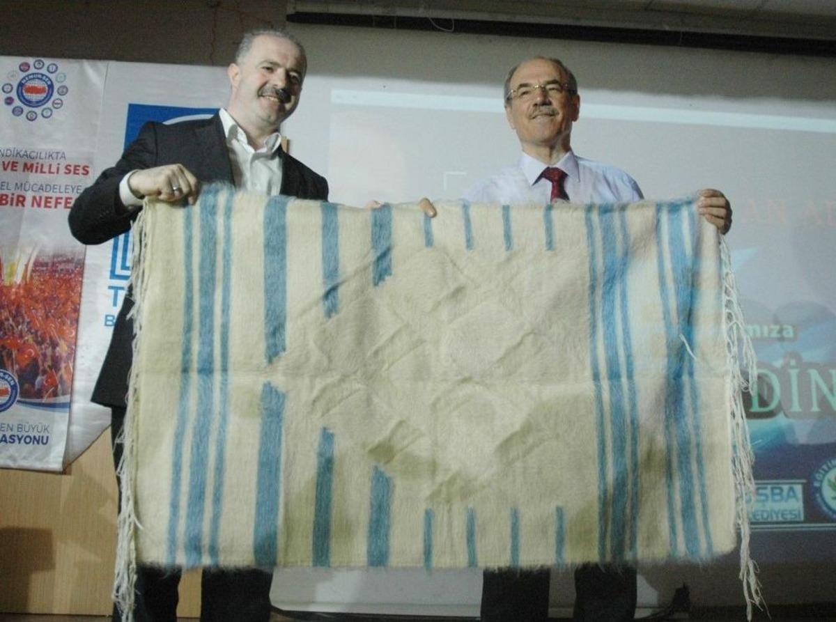 Van&rsquo;da &lsquo;kendini Arayan Adam&rsquo; Konferansı