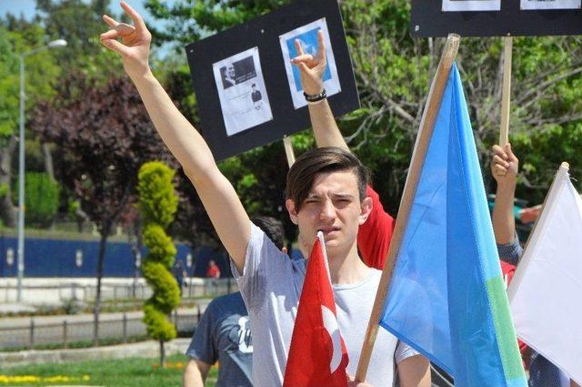 3 Mayıs T&uuml;rk&ccedil;&uuml;l&uuml;k G&uuml;n&uuml;&rsquo;nde Basın A&ccedil;ıklaması Yaptılar 2