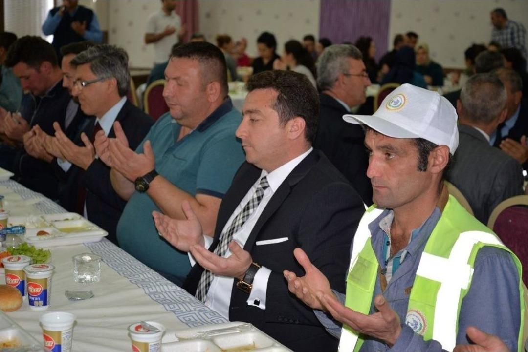 Başkan Bakıcı&rsquo;dan Personele Yemekli İş&ccedil;i Bayramı Kutlaması