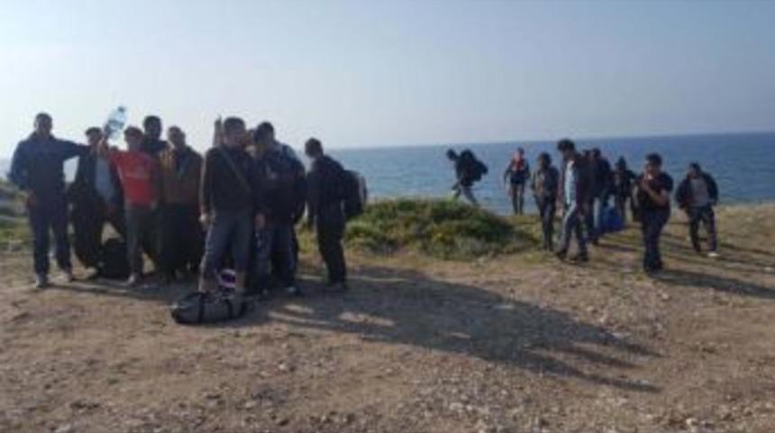 İzmir'de Bir Haftada 172 Ka&ccedil;ak Yakalandı