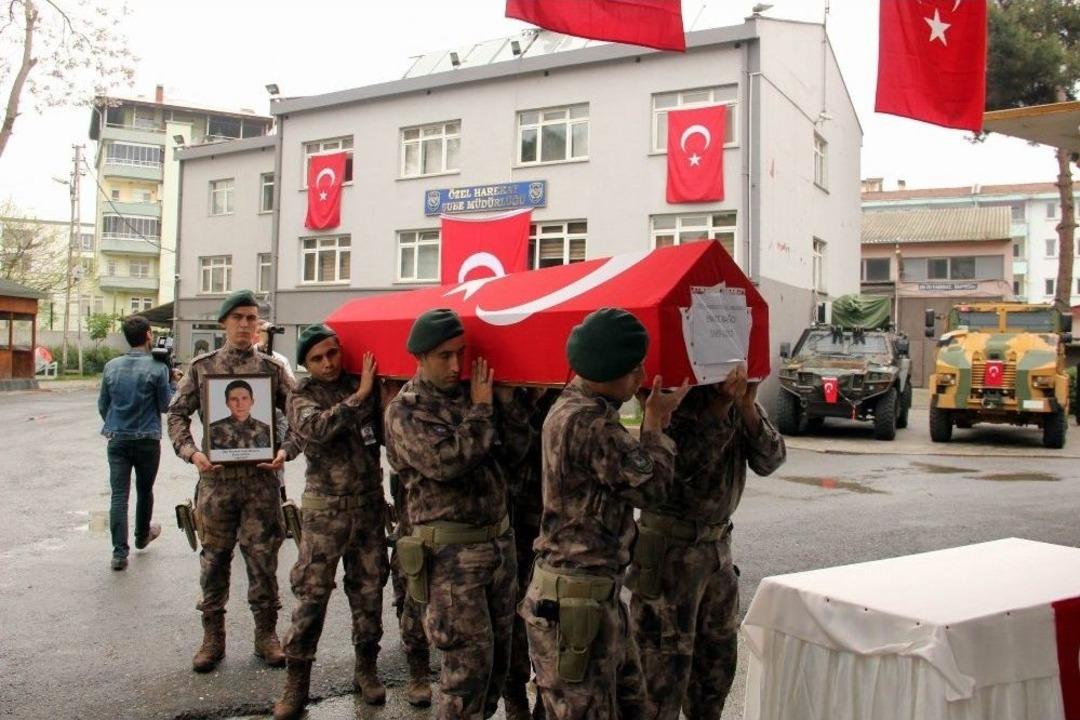 &Ouml;zel Harekat Polisi Emre Bağcı İ&ccedil;in T&ouml;ren D&uuml;zenlendi