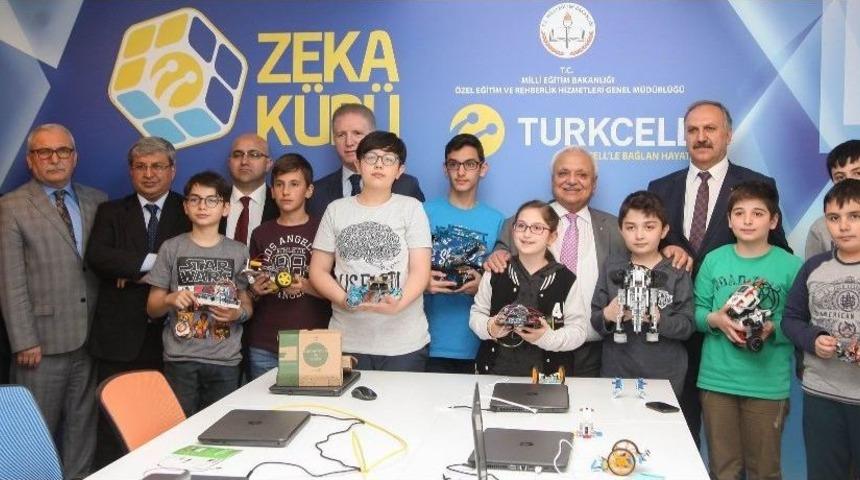 &rsquo;zeka K&uuml;p&uuml;&rsquo; Projesiyle Bilsem &Ouml;ğrencilerine Destek