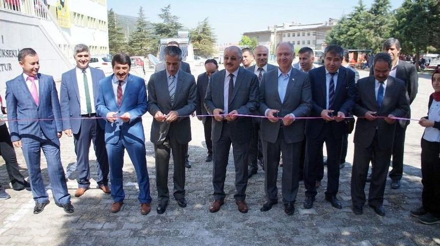 Akşehir Anadolu Lisesinden Bilim Fuarı