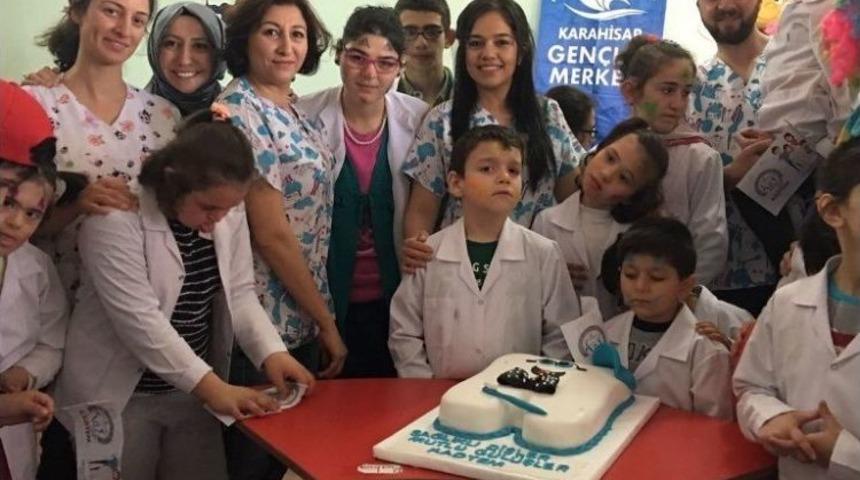 Kadtem Hizmette Birinci Yılını Kutluyor