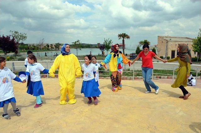 Hrü’de Geleneksel Çocuk Oyunları Şenliği Yapıldı 1