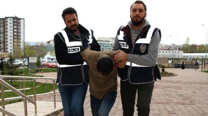 Telefon Dolandırıcısı Polisten Ka&ccedil;amadı